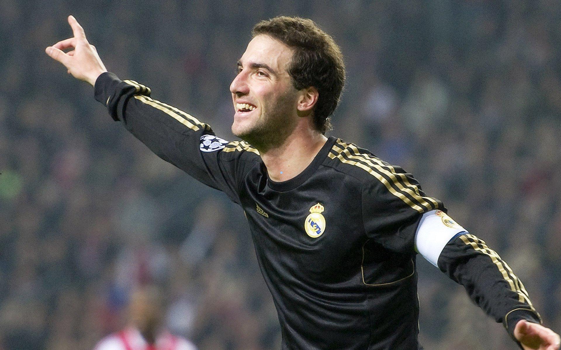 哈登首节全面爆发,13分4助攻引领球队强势开局