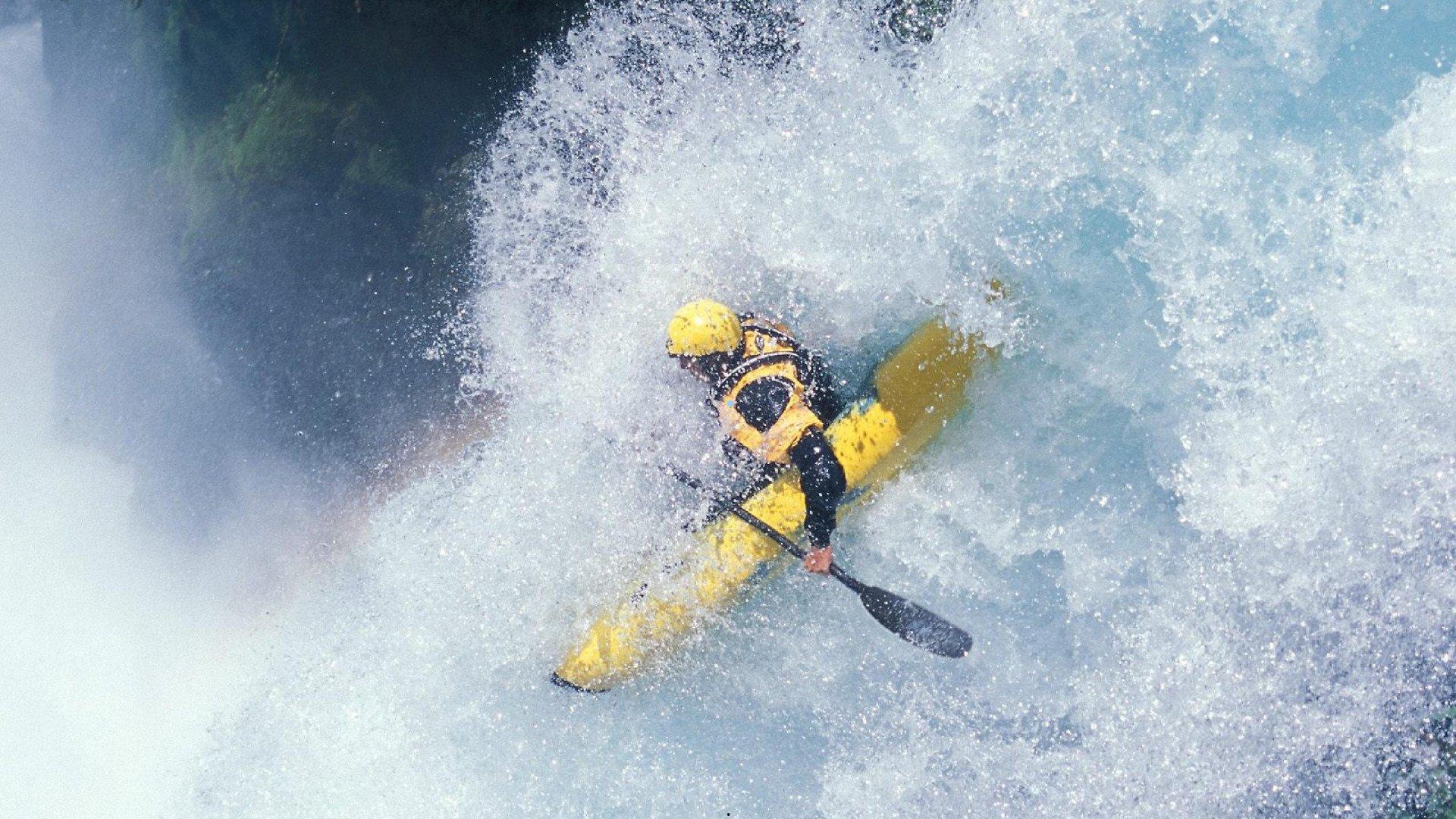 澳网第三轮激战,辛纳逆转斯齐皮里,挺进十六强